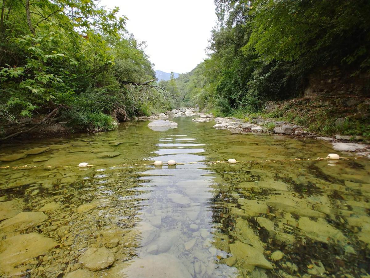 Agricamping Ponteraggio N.1 Hotel Dolceacqua Bagian luar foto